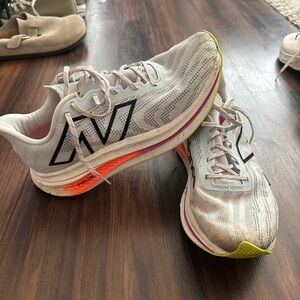 New Balance FuelCell SuperComp V2
Ice Blue Neon Dragonfly

Size: US men’s 12